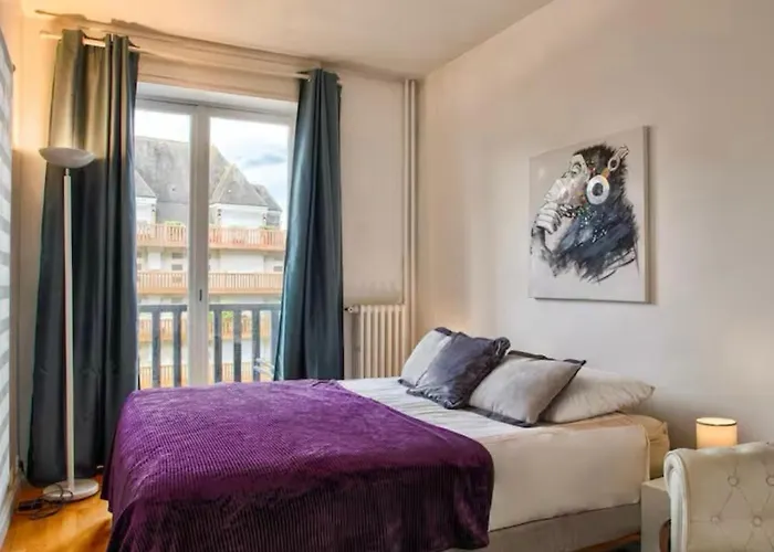 Urban Yourhosthelper Apartament *